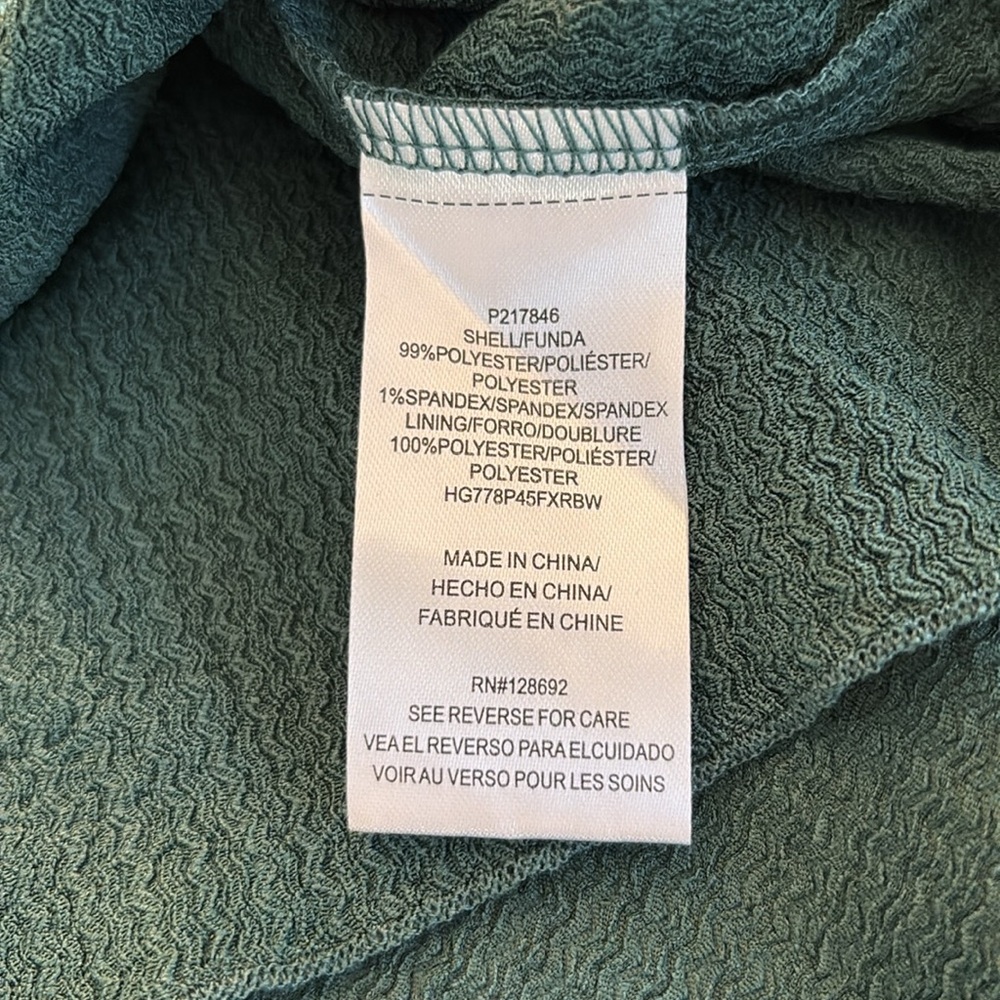 NWT [Almost Famous] Ruched Long-Sleeve Crewneck Blouse Top Women’s Plus 2X, 3X - Picture 9 of 9